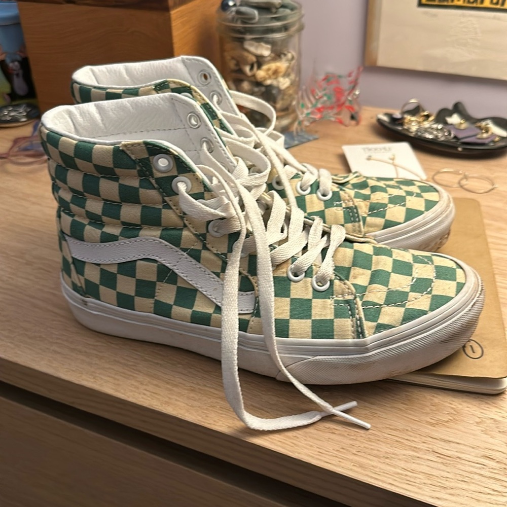 Hi top checkered Vans